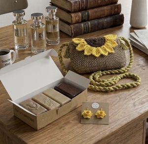 Best British Gifts for Teachers at the End of Term (2026)