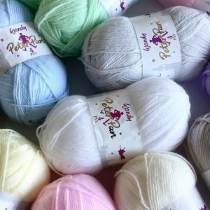 Peter Pan 4 Ply Yarn Soft Baby Yarn